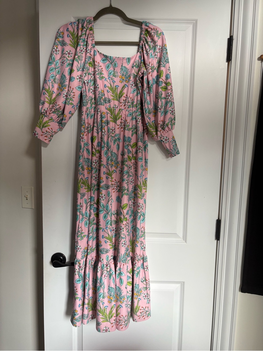 Smith & Quinn Pink Floral Maxi Dress with Green Accents